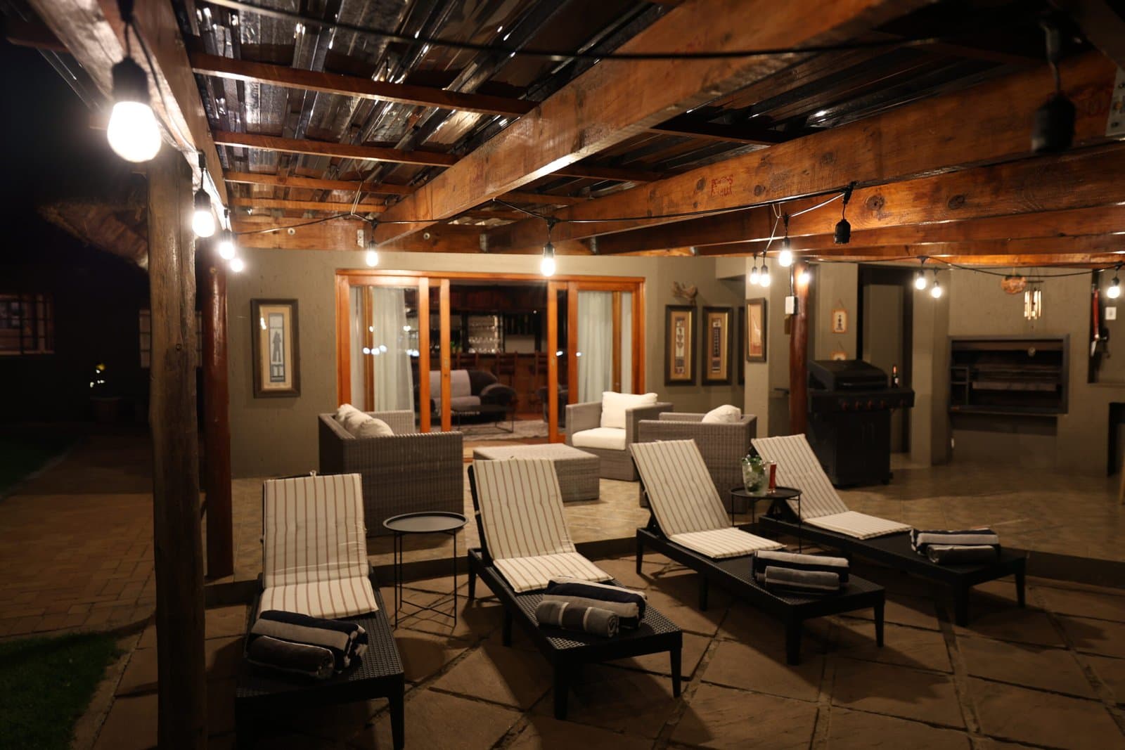 Maxwell Stay estate on the Vaal River